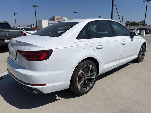 Glacier White Metallic 2019 Audi A4 2.0T Titanium Premium