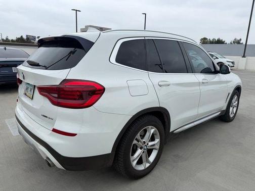 Alpine White 2021 BMW X3 sDrive30i