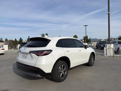 2025 Honda HR-V EX-L