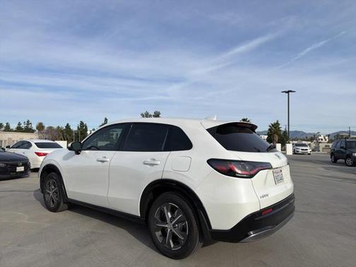 2025 Honda HR-V EX-L