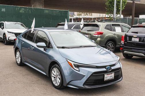 Celestite 2025 Toyota Corolla Hybrid LE