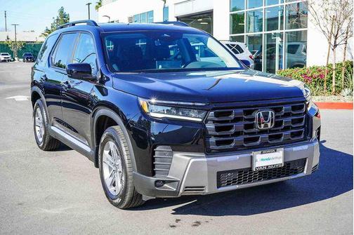 Crystal Black Pearl 2026 Honda Pilot EX-L