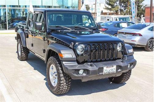 2020 Jeep Gladiator Sport S