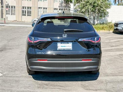 2026 Honda HR-V LX