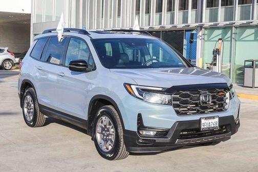2022 Honda Passport AWD TrailSport