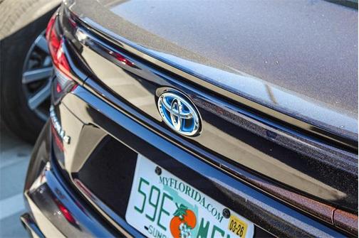 2024 Toyota Corolla Hybrid SE