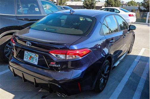 2024 Toyota Corolla Hybrid SE