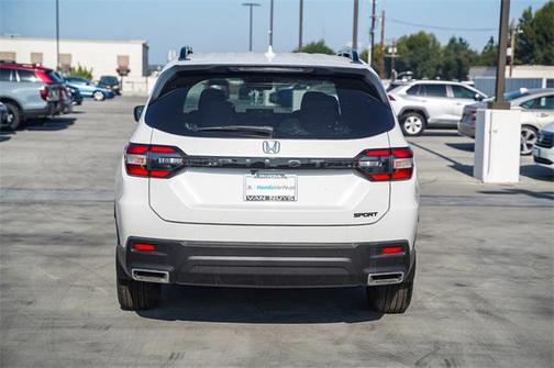 2025 Honda Pilot Sport