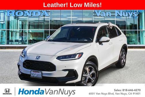 Platinum White Pearl 2023 Honda HR-V EX-L