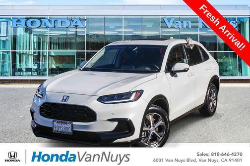 Platinum White Pearl 2023 Honda HR-V EX-L