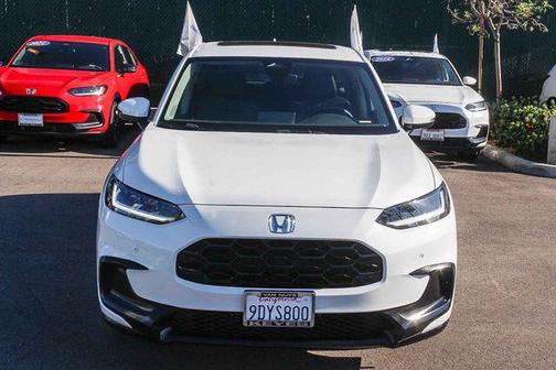 Platinum White Pearl 2023 Honda HR-V EX-L
