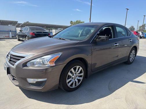 Java Metallic 2014 Nissan Altima 2.5 S