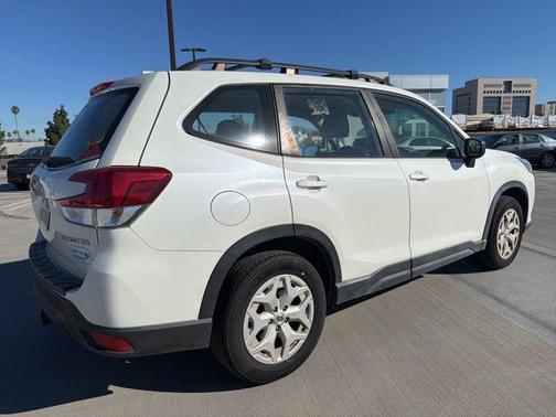 2022 Subaru Forester Base