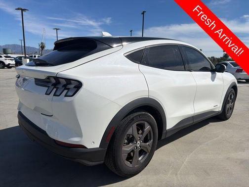 2022 Ford Mustang Mach-E Select