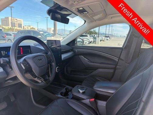 2022 Ford Mustang Mach-E Select