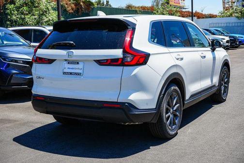 Platinum White Pearl 2026 Honda CR-V EX-L 2WD