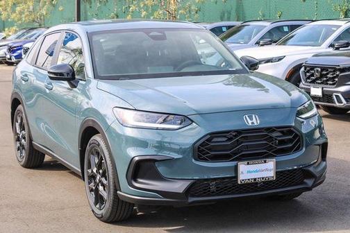 2025 Honda HR-V 2WD Sport