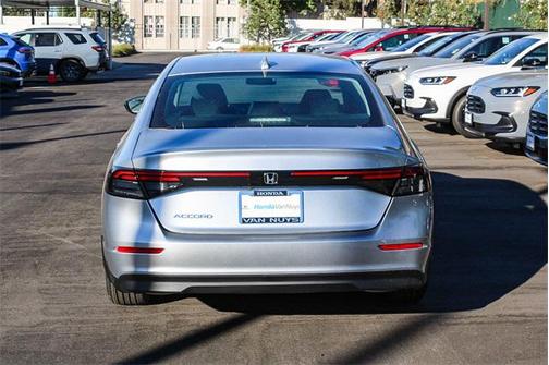 2025 Honda Accord LX 1.5T