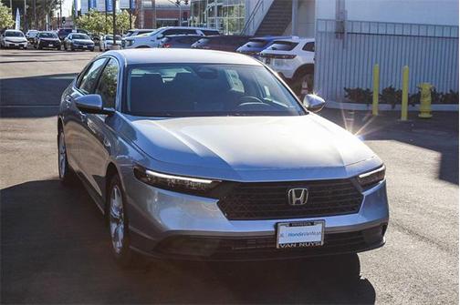 2025 Honda Accord LX 1.5T