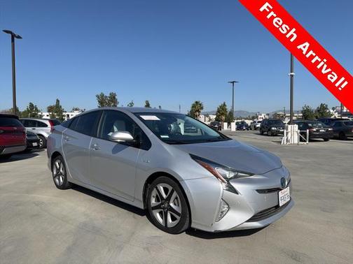 2017 Toyota Prius Four Touring