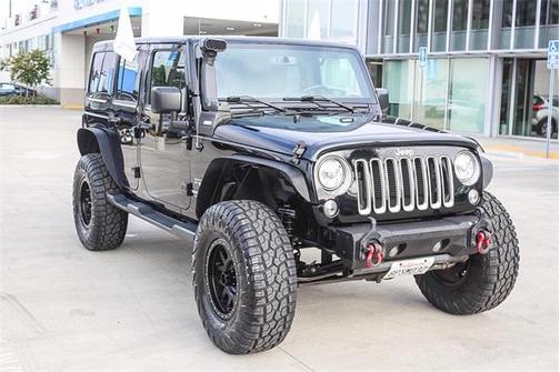 2017 Jeep Wrangler Unlimited Sahara