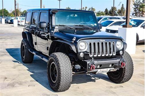 2017 Jeep Wrangler Unlimited Sahara
