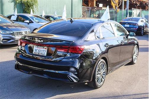 2023 Kia Forte GT-Line