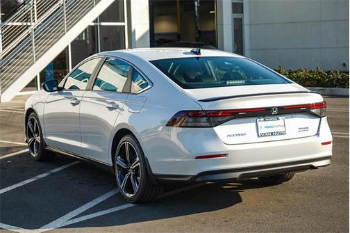 2025 Honda Accord Hybrid Base