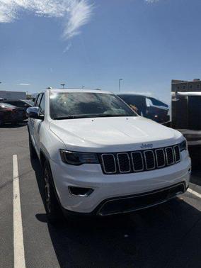 Bright White Clearcoat 2022 Jeep Grand Cherokee Limited