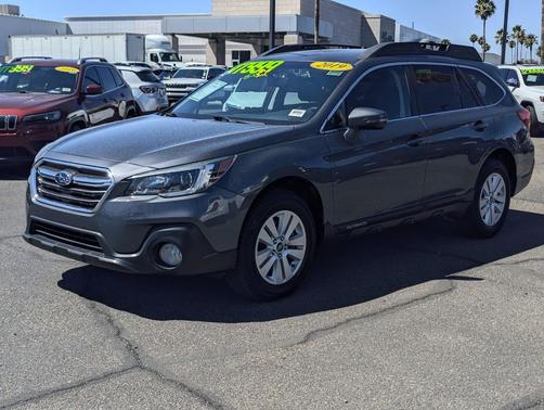 Magnetite Gray Metallic 2019 Subaru Outback 2.5i Premium