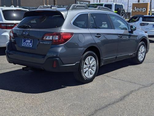 Magnetite Gray Metallic 2019 Subaru Outback 2.5i Premium
