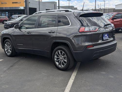 Granite Crystal Metallic Clearcoat 2019 Jeep Cherokee Latitude Plus