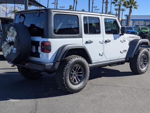 Bright White Clearcoat 2026 Jeep Wrangler Rubicon