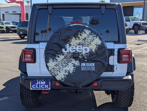 Bright White Clearcoat 2026 Jeep Wrangler Rubicon