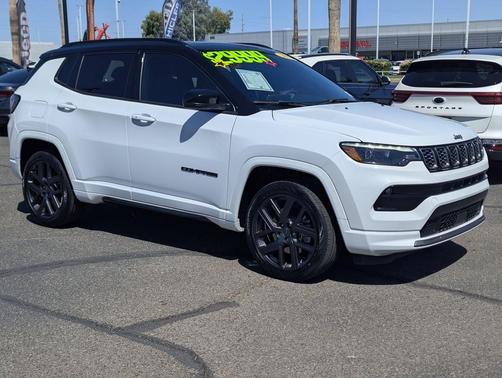 Bright White Clearcoat 2024 Jeep Compass Limited