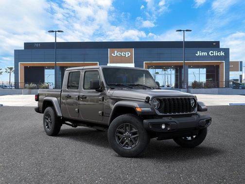 Granite Crystal Metallic Clearcoat 2026 Jeep Gladiator Sport S