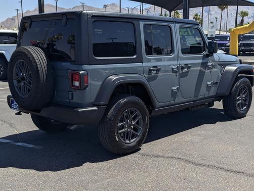 Anvil Clearcoat 2026 Jeep Wrangler Sport S