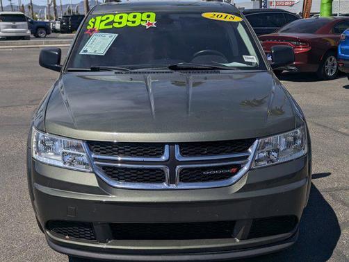 Olive Green Pearlcoat 2018 Dodge Journey SE
