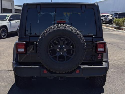 Black Clearcoat 2024 Jeep Wrangler Willys