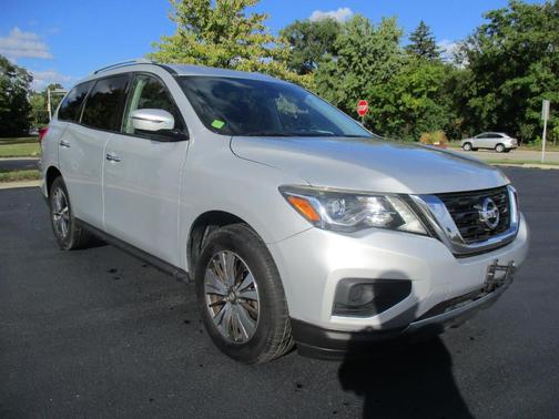 2017 Nissan Pathfinder Platinum