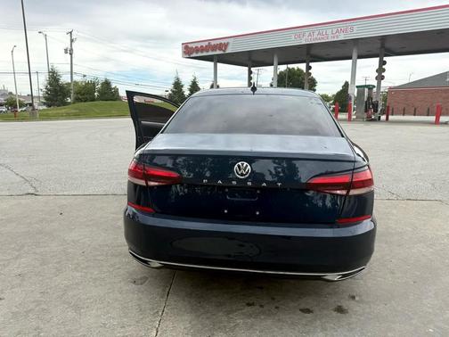 2020 Volkswagen Passat 2.0T SE