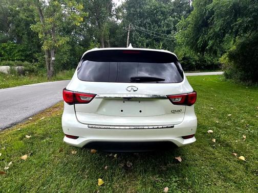 2017 INFINITI QX60 Base