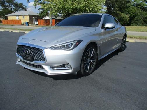 2019 INFINITI Q60 3.0T LUXE
