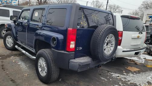 2009 Hummer H3 Base
