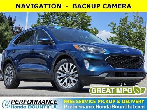 2020 Ford Escape Titanium Hybrid
