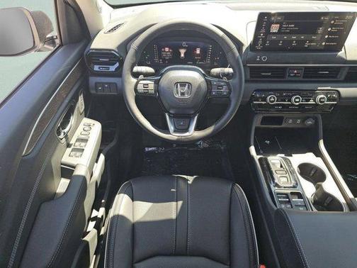 Platinum White Pearl 2026 Honda Pilot Elite