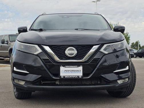 2022 Nissan Rogue Sport SL