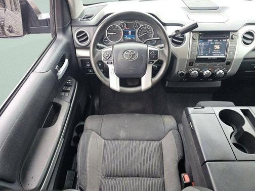 Black 2015 Toyota Tundra SR5