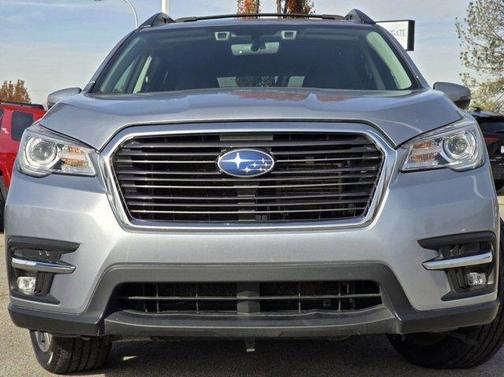 2022 Subaru Ascent Limited 8-Passenger