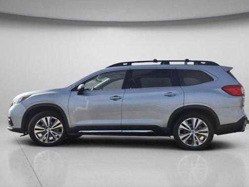 2022 Subaru Ascent Limited 8-Passenger